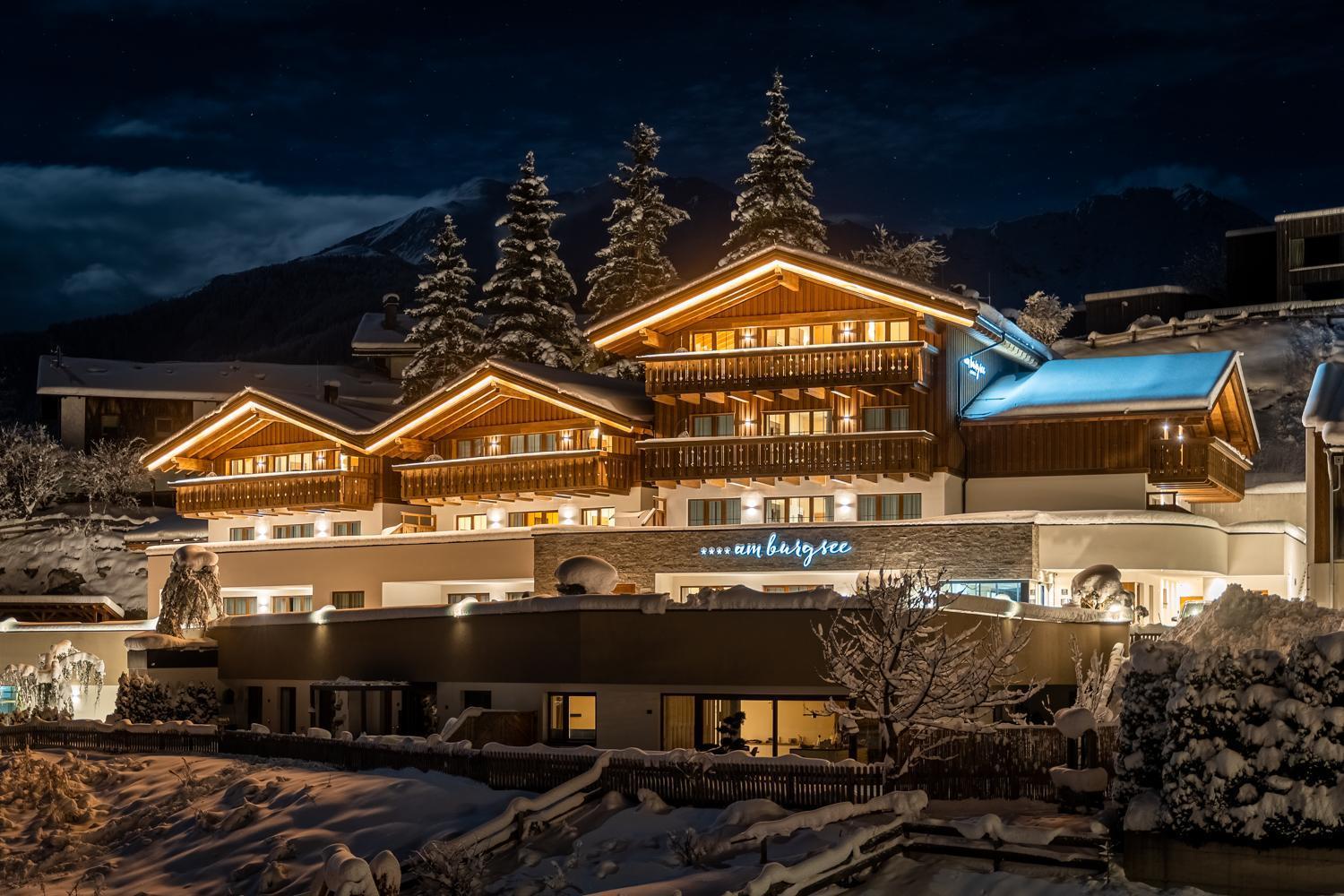 לאדיס Alpin Chalet Am Burgsee מראה חיצוני תמונה